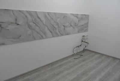 Apartament cu 3 camere semidecomandat în Micălaca - 1