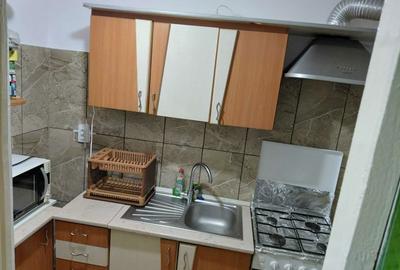 Garsonieră decomandată în Central - 4