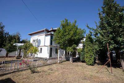 Casă cu 4 camere în Central - 5