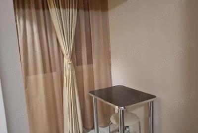 Garsonieră decomandată în Decebal - 2