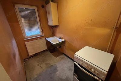 Apartament 3 camere, 47mp - Cugir - 5