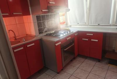 Apartament cu 3 camere decomandat în Central - 8