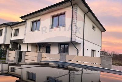 Casa / Vila  cu 4 camere de vanzare Corbeanca - 1