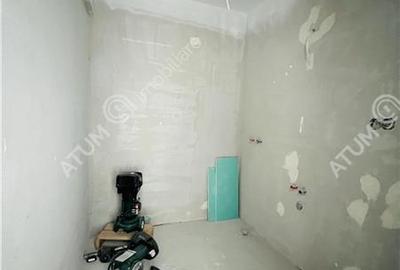 Apartament cu 2 camere balcon si loc de parcare in Selimbar - 13