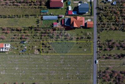 Teren Sanpetru -livada, Strada Nucului, 1296mp, apa, gaz, curent - 3