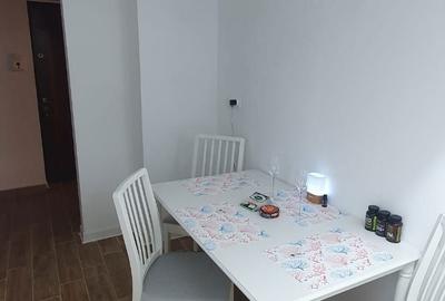 Apartament cu 2 camere decomandat în Lacu - 1