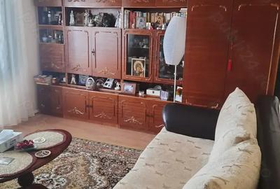 Vand apartament cu o camera - 1