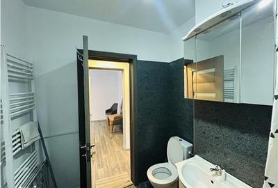 Apartament cu 3 camere decomandat în Trei Stejari - 2