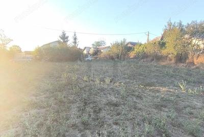 Teren de 3017 mp, în Plopu - 2