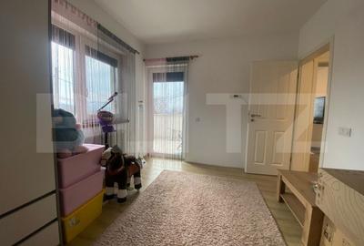 Casa cu piscina mobilata la cheie - 8