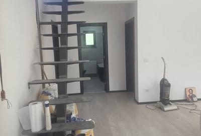 Casă cu 3 camere în Central - 8