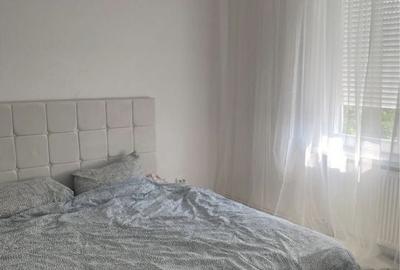 Apartament cu 3 camere decomandat în Central - 1