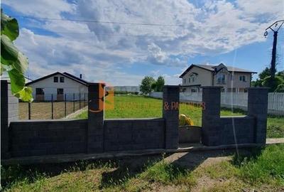 Teren Construcții intravilan de 1000 mp, în Vernești