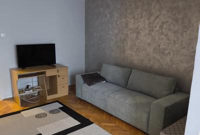 Inchiriez garsoniera - 3