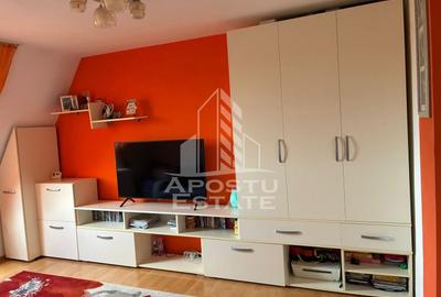 Apartament cu 2 camere semidecomandat în Dâmbovița
