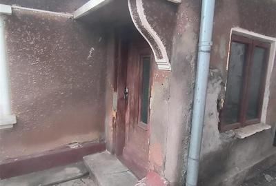 Casă cu 3 camere cu Canalizare în Antiaeriană - 9