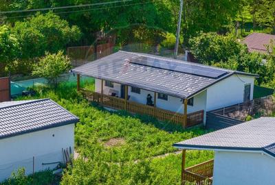 Casă individuală cu 11 camere cu Teren 1007 Mp în Stupini - 1