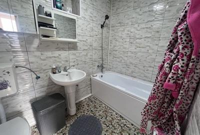 Casă cu 3 camere în Central - 1