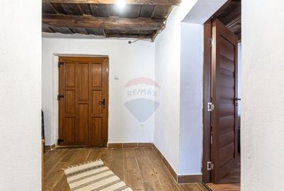 Casa / Vila cu 7 camere de vanzare - 8