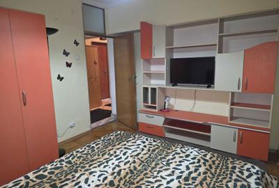 Apartament cu 2 camere decomandat în Frații Golești - 8