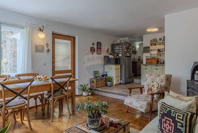 Casă cu 8 camere cu Teren 1346 Mp în Bran - 10