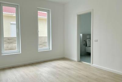 Duplex cu 3 camere cu Canalizare în Remetea Mare - 10