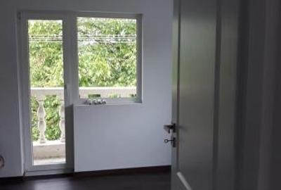 Casă cu 7 camere în Semicentral