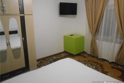 Apartament cu 2 camere decomandat în Titan