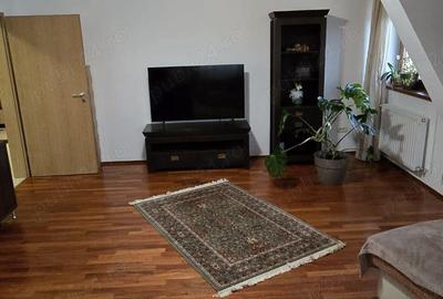 Apartament cu 3 camere în Badea Cârțan - 6