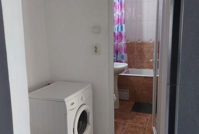 Garsonieră decomandată în Central - 7