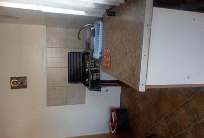 Camera de inchiriat la curte - 4