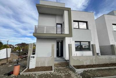 Casă cu Teren 222 Mp în Gai - 2