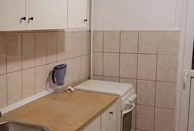 Apartament cu 3 camere decomandat în Păcurari - 4