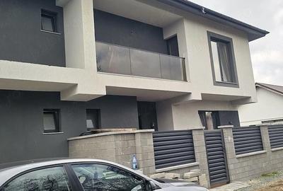 Casă cu Teren 250 Mp în Clinceni - 3