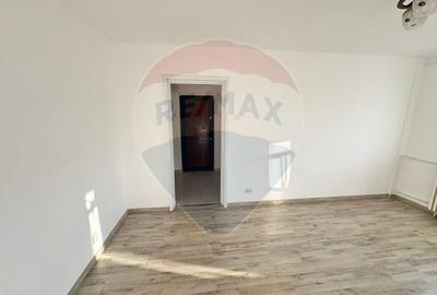Apartament cu 2 camere de vanzare in zona Narcisa - 5