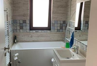 Casă cu 3 camere cu Teren 70 Mp în Sânpetru