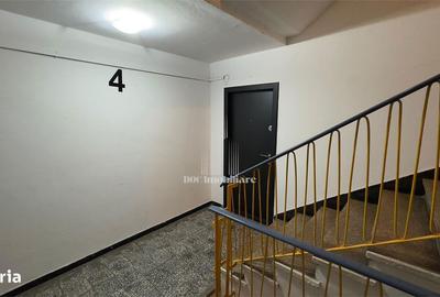 Apartament cu 3 camere decomandat în Tineretului - 4