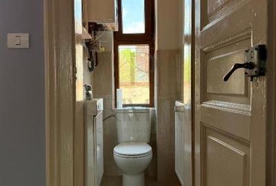 Apartament cu 5 camere decomandat în Sinaia - 11