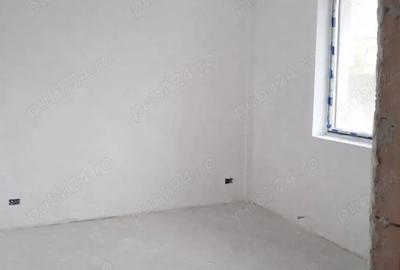 Casă cu 7 camere cu Teren 210 Mp în Străulești - 7