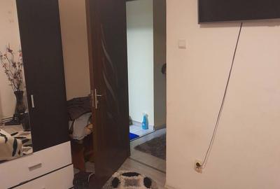 Apartament cu 3 camere decomandat în Central - 2