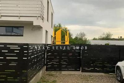 Casă cu Teren 249 Mp în Central - 12