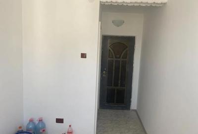 Garsonieră nedecomandată în Micro 19 - 2
