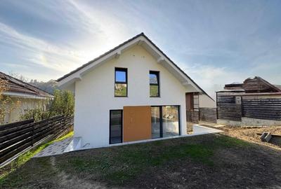 Casă individuală cu 5 camere cu Canalizare în Florești - 5