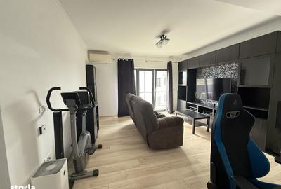 Apartament cu 2 camere semidecomandat, mobilat în Central