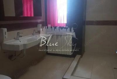 Casă cu 8 camere cu Canalizare în Km 5 - 26