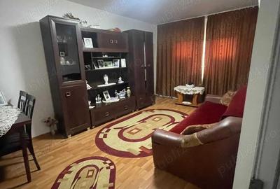 Apartament cu 3 camere decomandat în Central - 1