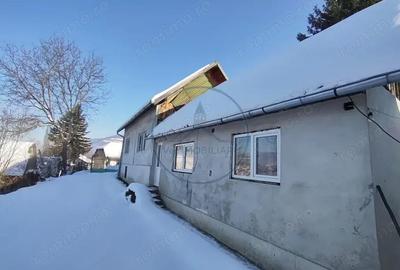 Casă cu 2 camere cu Teren 1200 Mp în Central - 3