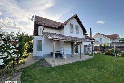 Casă cu 5 camere cu Teren 540 Mp în Sânmihaiu Român - 11