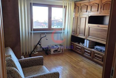 Apartament cu 4 camere decomandat în Simion Bărnuțiu - 14