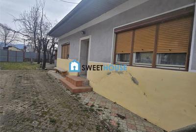 Casă cu 4 camere cu Teren 1700 Mp în Lisa - 20